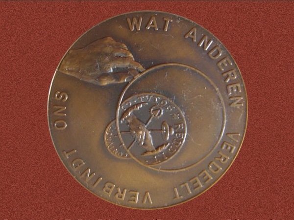 penning25jarigjubileumnumismatischekringgroningen1976keerzijde.jpg