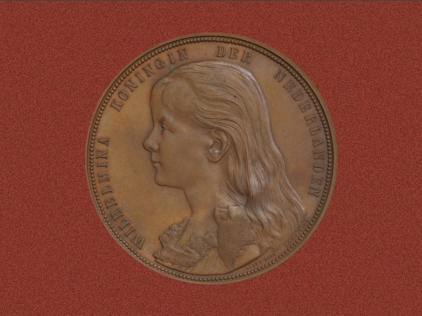 penningbezoekkoningenwilhelminaaanstadgroningen2125juni1892voorzijde.jpg