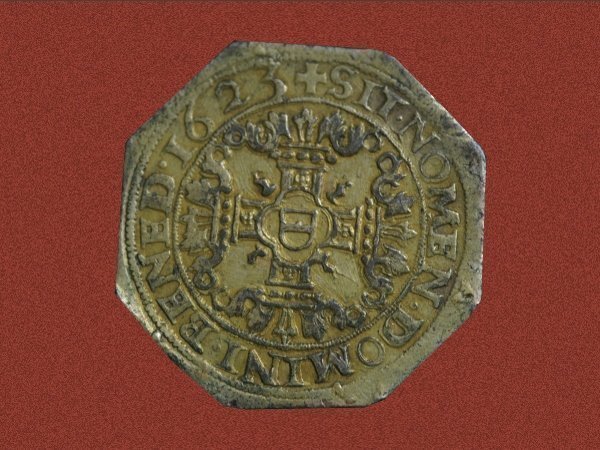 flabbe4stuivers1600achtkantigeafslagpuister1611keerzijde.jpg