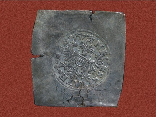 koningsdaalder1577noodmuntpuister1801eenzijdig.jpg
